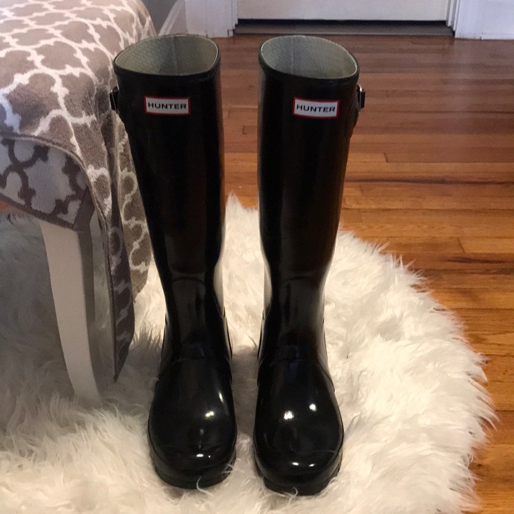 Hunter Black tall rain boots